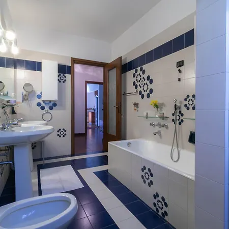 Welcomely - La Soliva Big House